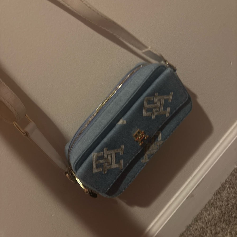Tommy Hilfiger Blue Crossbody Bag